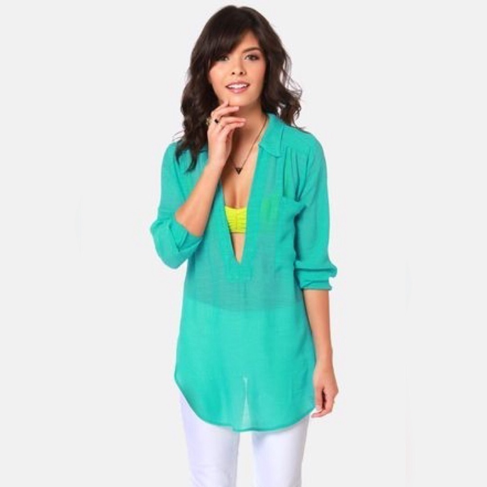 💕LUCY LOVE💕 Phoebe Tunic Blouse Top
